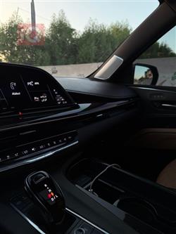 كاديلاك اسكاليد